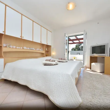 Bila By Interhome בית נופש זאדאר