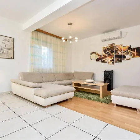 Holiday Home Bila Vila By Interhome