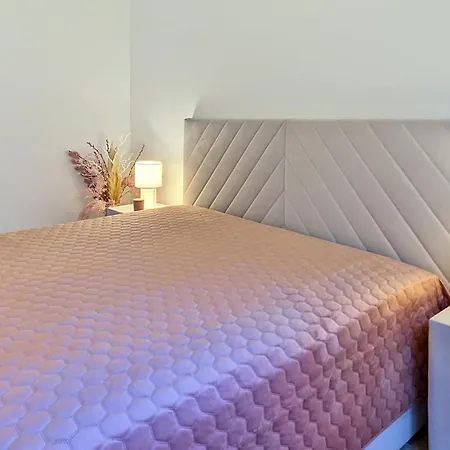 Bila By Interhome זאדאר