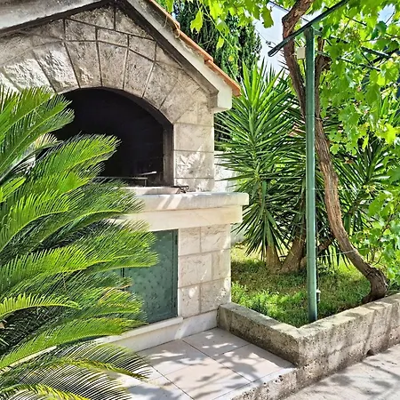 Bila By Interhome בית נופש זאדאר
