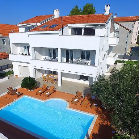 Bila By Interhome Tatil Evi