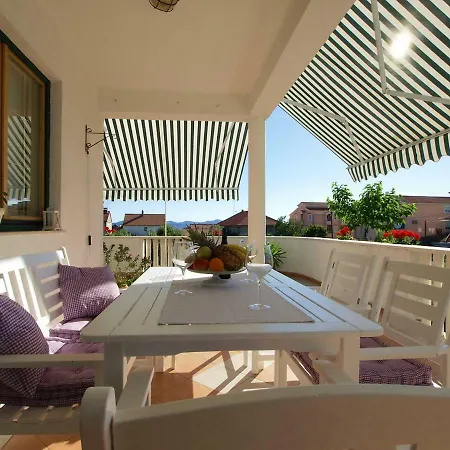 Bila By Interhome Tatil Evi *