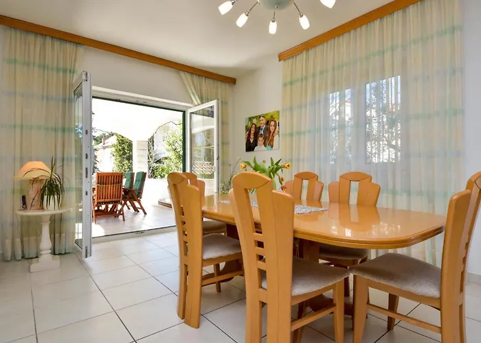 Holiday home Holiday Home Bila Vila By Interhome