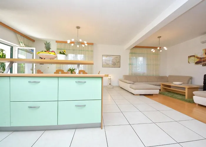 Holiday home Holiday Home Bila Vila By Interhome