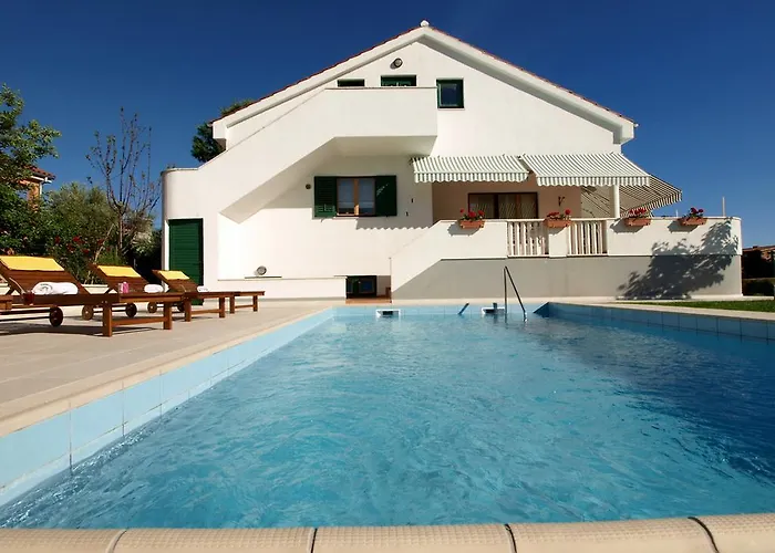 Vakantiehuis Bila By Interhome Zadar