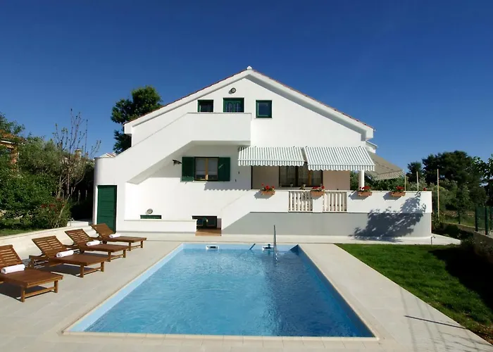 Holiday home Holiday Home Bila Vila By Interhome Zadar