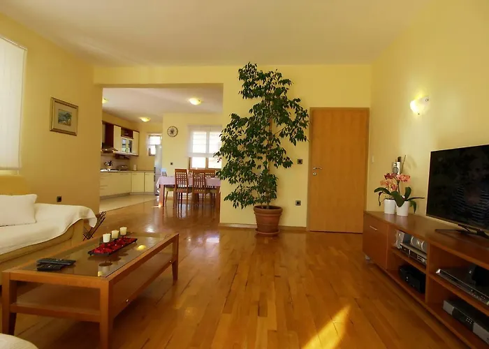 Holiday home Holiday Home Bila Vila By Interhome