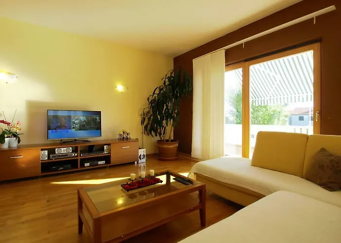 Holiday home Holiday Home Bila Vila By Interhome